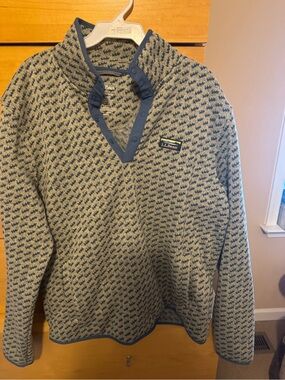 L.L. Bean Men's Navy and Cream Snap Up Patterned Sweater